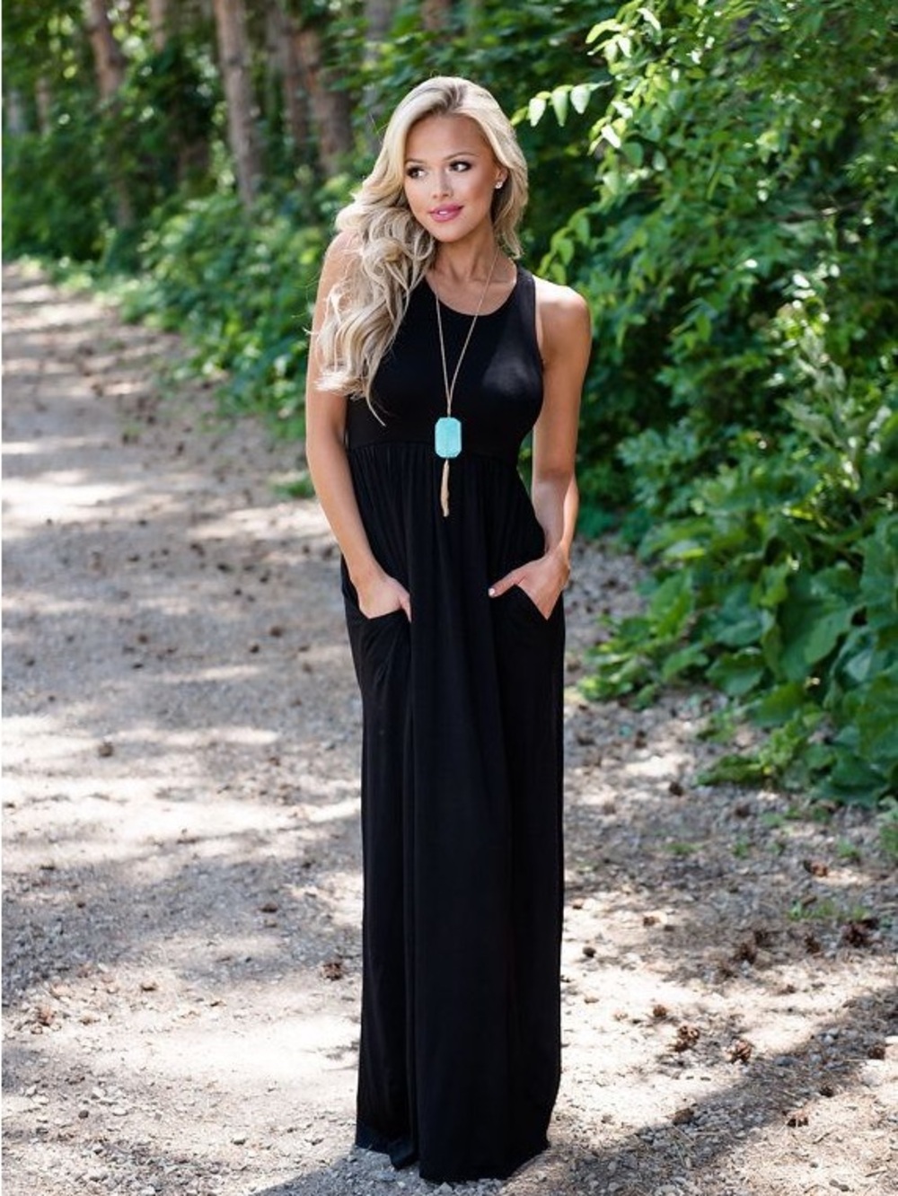 Women’s Black Sleeveless Maxi Dress with Pockets - Picture 1 of 5
